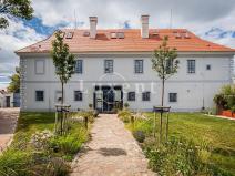 Prodej domu, Hluboká nad Vltavou, 1114 m2