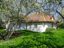 Prodej rodinného domu, Praha - Lipence, Na Bambouzku, 308 m2