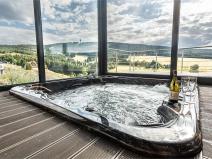 Prodej vily, Loučná pod Klínovcem, 210 m2