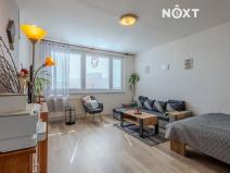 Prodej bytu 3+1, Břeclav, Na Valtické, 68 m2