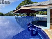 Prodej komerční, Coxen Hole, Roatán, Honduras, 304 m2