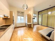 Prodej bytu 1+kk, Praha - Vršovice, Krymská, 33 m2