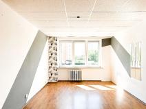 Prodej bytu 2+1, Ostrava, Cholevova, 56 m2