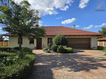 Prodej rodinného domu, Moravský Krumlov, 194 m2