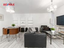 Prodej ubytování, Praha - Karlín, Pernerova, 60 m2