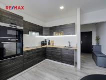 Prodej bytu 1+1, Chodová Planá, 35 m2