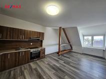 Pronájem bytu 1+kk, Český Těšín, Husova, 42 m2