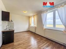 Pronájem bytu 1+kk, Klecany, V Honech, 29 m2