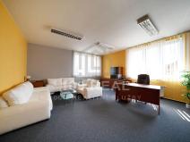 Pronájem kanceláře, Hradec Králové, Za Škodovkou, 93 m2