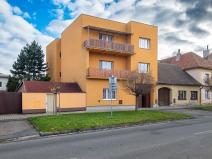Prodej činžovního domu, Sadská, Husova, 306 m2