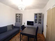 Prodej bytu 3+1, Karlovy Vary, Krymská, 68 m2