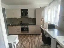 Pronájem bytu 2+1, Znojmo, Smetanova, 53 m2