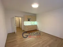 Pronájem bytu 1+kk, Praha - Braník, Jeremenkova, 31 m2