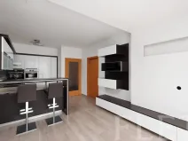 Pronájem bytu 2+kk, Praha - Vysočany, Kabešova, 53 m2