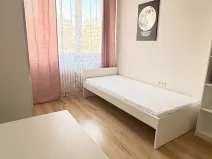 Pronájem bytu 1+kk, Kladno, Hřebečská, 18 m2