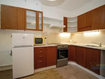 Pronájem bytu 2+kk, Praha - Břevnov, Dusíkova, 34 m2