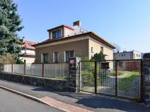 Prodej rodinného domu, Praha - Zbraslav, Nezvalova, 204 m2