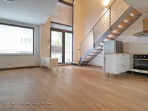 Pronájem bytu 2+kk, Praha - Libeň, U libeňského pivovaru, 57 m2