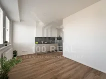 Pronájem bytu 1+kk, Hradec Králové, Průmyslová, 29 m2
