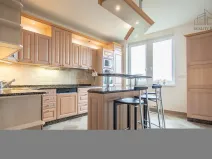 Pronájem bytu 3+1, Praha - Hlubočepy, Högerova, 100 m2