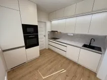 Prodej bytu 3+1, Zlín, Na Honech III, 72 m2