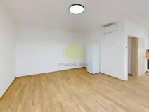 Pronájem bytu 1+kk, Olomouc, Topolová, 38 m2