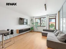 Prodej bytu 2+kk, Praha - Holešovice, Osadní, 54 m2