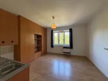 Pronájem bytu 1+kk, Praha - Libeň, U Balabenky, 30 m2