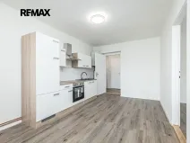 Prodej bytu 1+1, Čistá, nám. Václavské, 43 m2