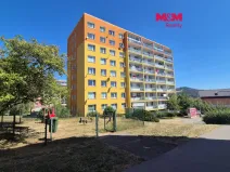 Prodej bytu 2+kk, Králův Dvůr, Nad Stadionem, 40 m2