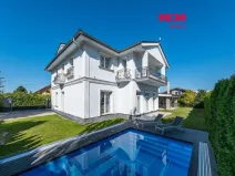 Prodej kanceláře, Šestajovice, U Váhy, 356 m2