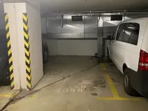 Pronájem garážového stání, Praha - Stodůlky, Petržílkova, 23 m2