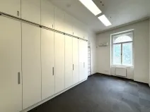 Pronájem kanceláře, Brno, Středova, 137 m2