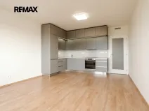 Pronájem bytu 2+kk, Praha - Kamýk, Zimova, 58 m2