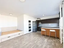 Pronájem bytu 1+kk, Praha - Záběhlice, Topolová, 30 m2