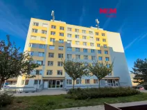 Prodej bytu 2+kk, Králův Dvůr, Nad Stadionem, 43 m2