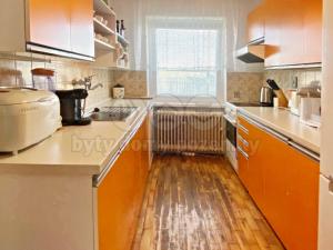 Prodej rodinného domu, Petrohrad, 150 m2