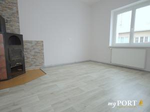 Prodej bytu 4+kk, Dalovice, Dolní, 80 m2