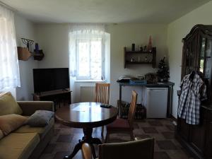 Prodej rodinného domu, Nalžovské Hory, 450 m2