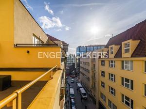 Prodej bytu 3+kk, Praha - Nové Město, Charvátova, 77 m2