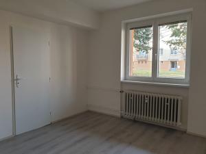 Prodej bytu 2+1, Znojmo, Pražská sídl., 50 m2