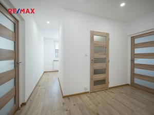 Prodej bytu 2+1, Chomutov, Pod Břízami, 51 m2