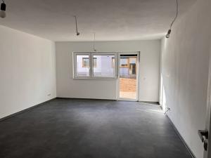 Prodej bytu 2+kk, Znojmo, Višňová, 62 m2