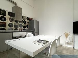 Prodej bytu 2+kk, Milán (Milano), Itálie, 55 m2