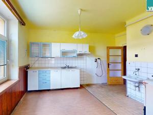 Prodej bytu 2+1, Janov, 58 m2