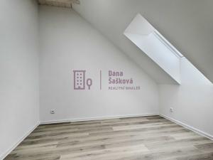 Pronájem bytu 2+kk, Jindřichův Hradec, 49 m2