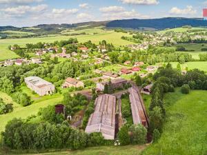 Prodej pozemku pro komerční výstavbu, Dešenice - Milence, 29718 m2