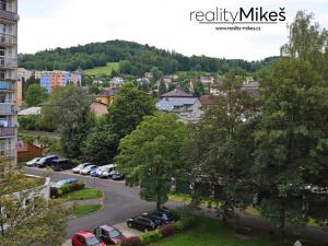 Prodej bytu 3+1, Železný Brod, Jiráskovo nábřeží, 85 m2