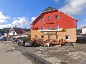 Prodej vícegeneračního domu, Strážný, 593 m2