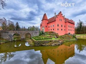 Prodej rodinného domu, Pluhův Žďár, 300 m2